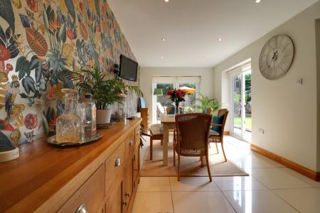 Open Plan Kitchen/Dining Room