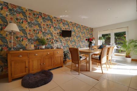 Open Plan Kitchen/Dining Room