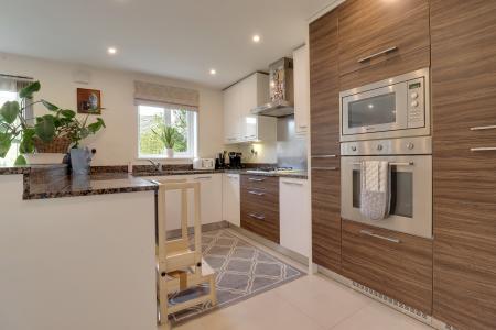 Open Plan Kitchen/Dining/Family Room