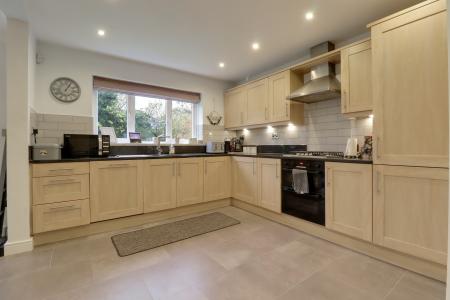 Open Plan Kitchen/Dining Room