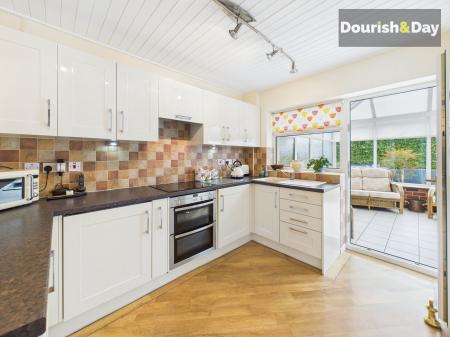 Fitted Kitchen
