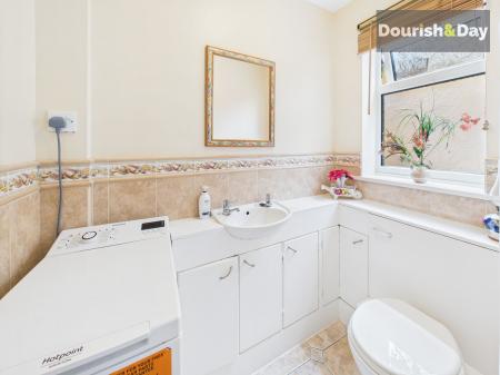 Downstairs Guest WC