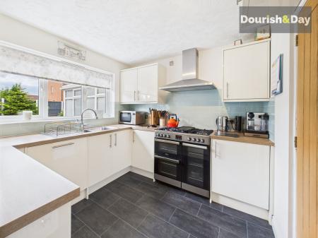 Fitted Kitchen