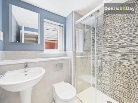 Ensuite Shower Room