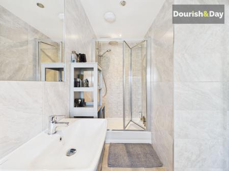 Bedroom One Ensuite