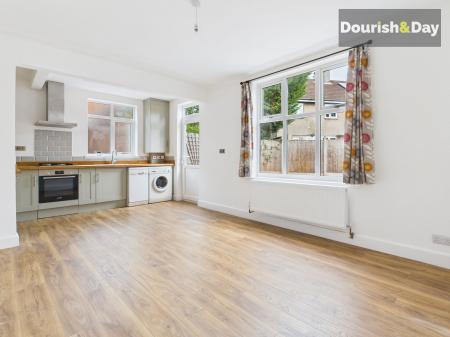 Open Plan Kitchen / Diner