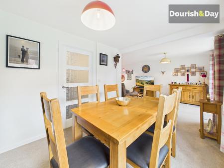 Living / Dining Room