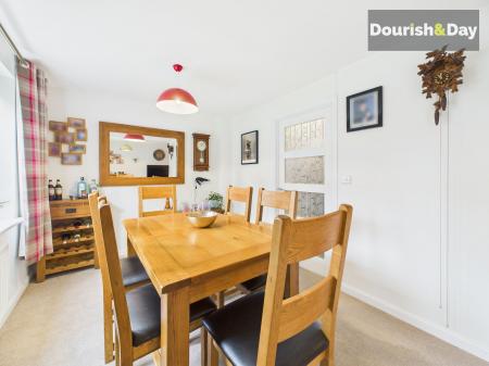 Living / Dining Room