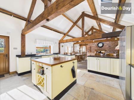 Fitted Kitchen