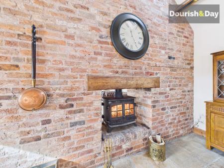 Lounge & Family Room Woodburner