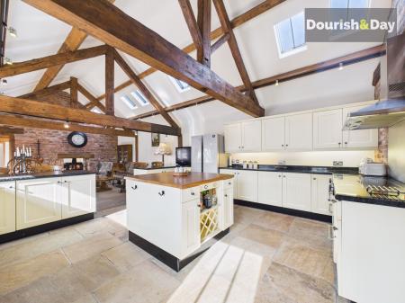 Fitted Kitchen