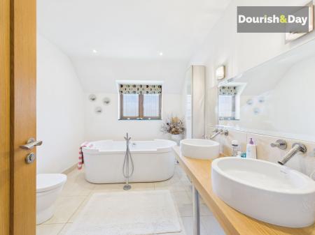 Bedroom 1 En-Suite