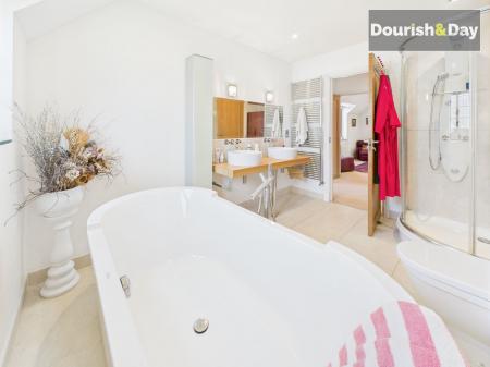 Bedroom 1 En-Suite