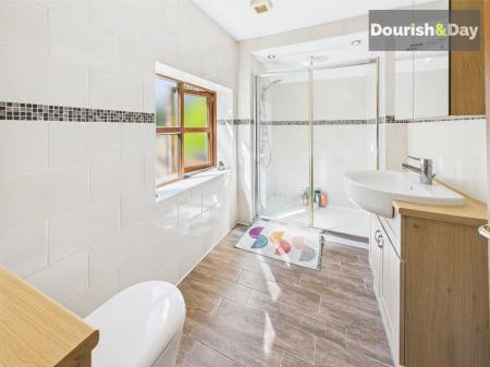 Bedroom 1 En-Suite
