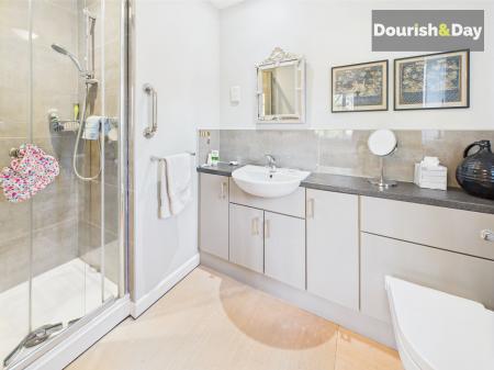 Bedroom One En-Suite