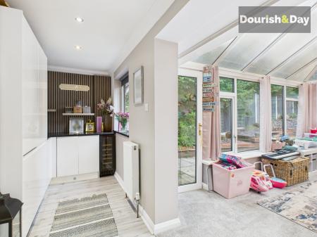 Utility & Conservatory