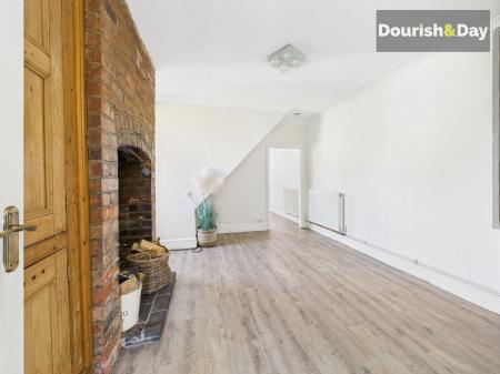 Sitting/Dining Room