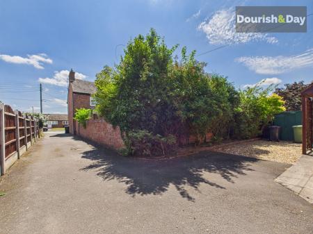 Driveway & Access