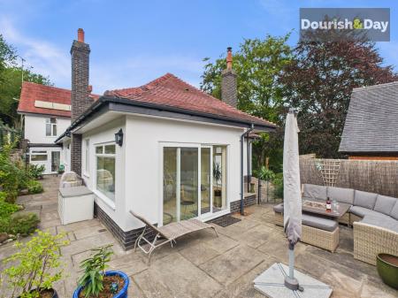 Side Sun Terrace