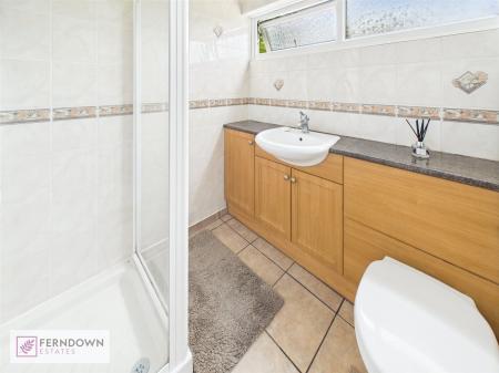 Family Shower Room