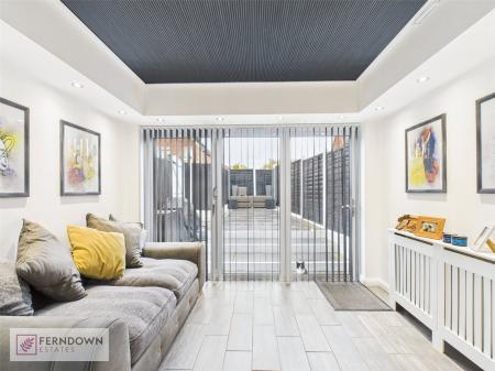 Orangery/Dining Room