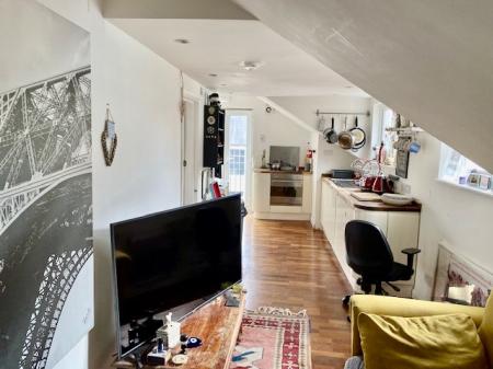 Open plan kitchen / living room