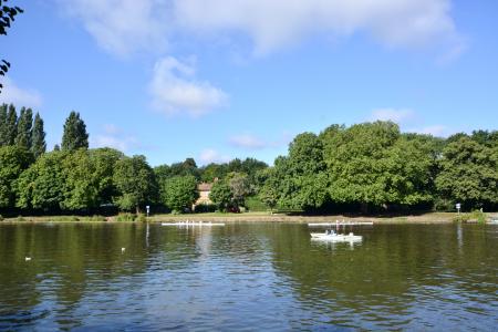 Moments from River Thames