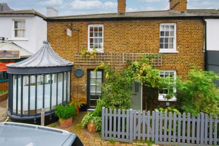 Bridge Road, East Molesey