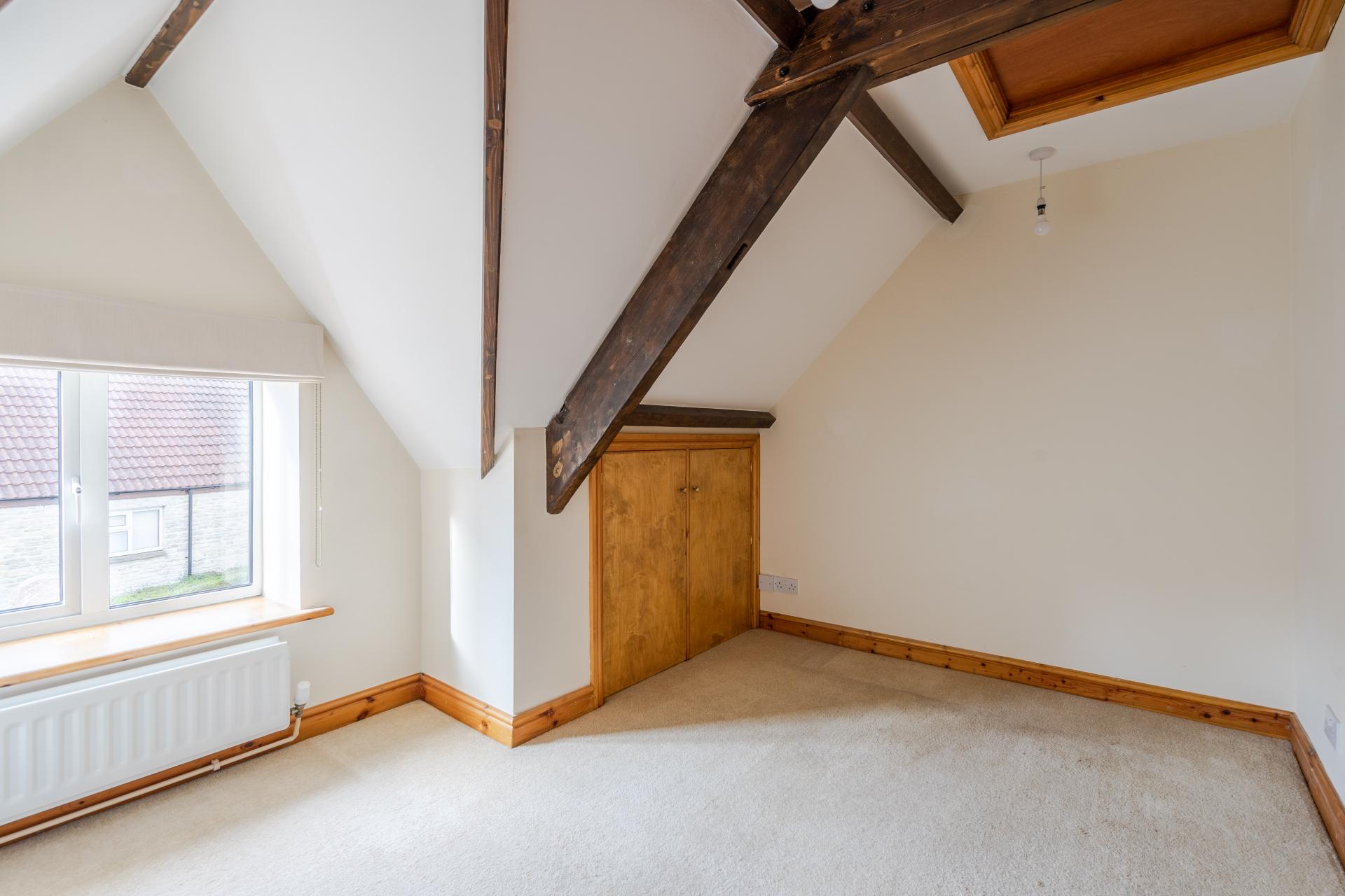 3 bedroom Cottage for rent in South Glos