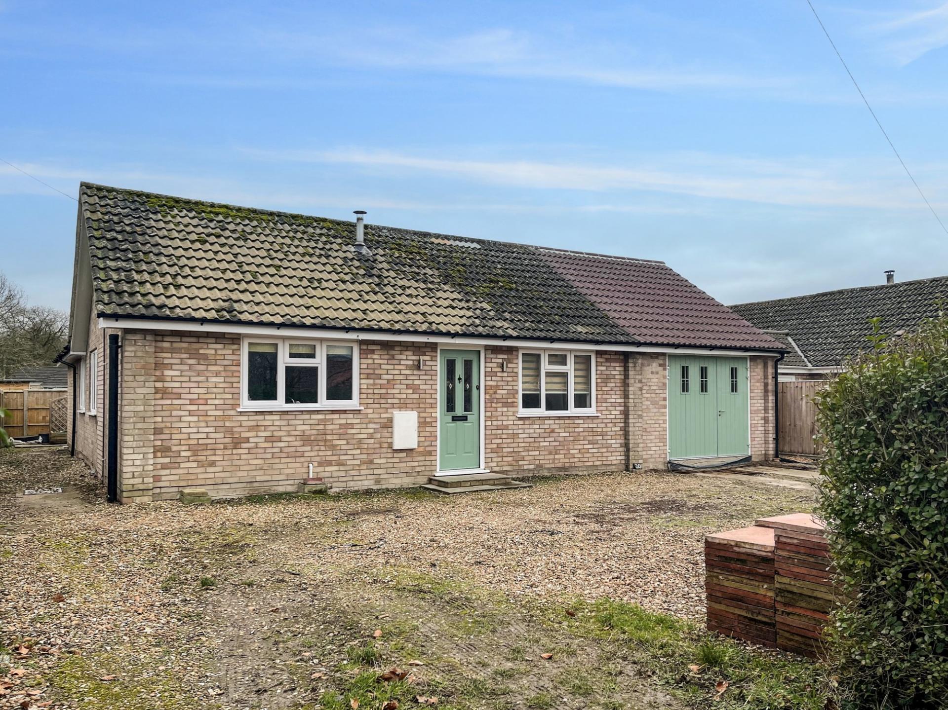 2 bedroom Detached Bungalow for sale in Thetford