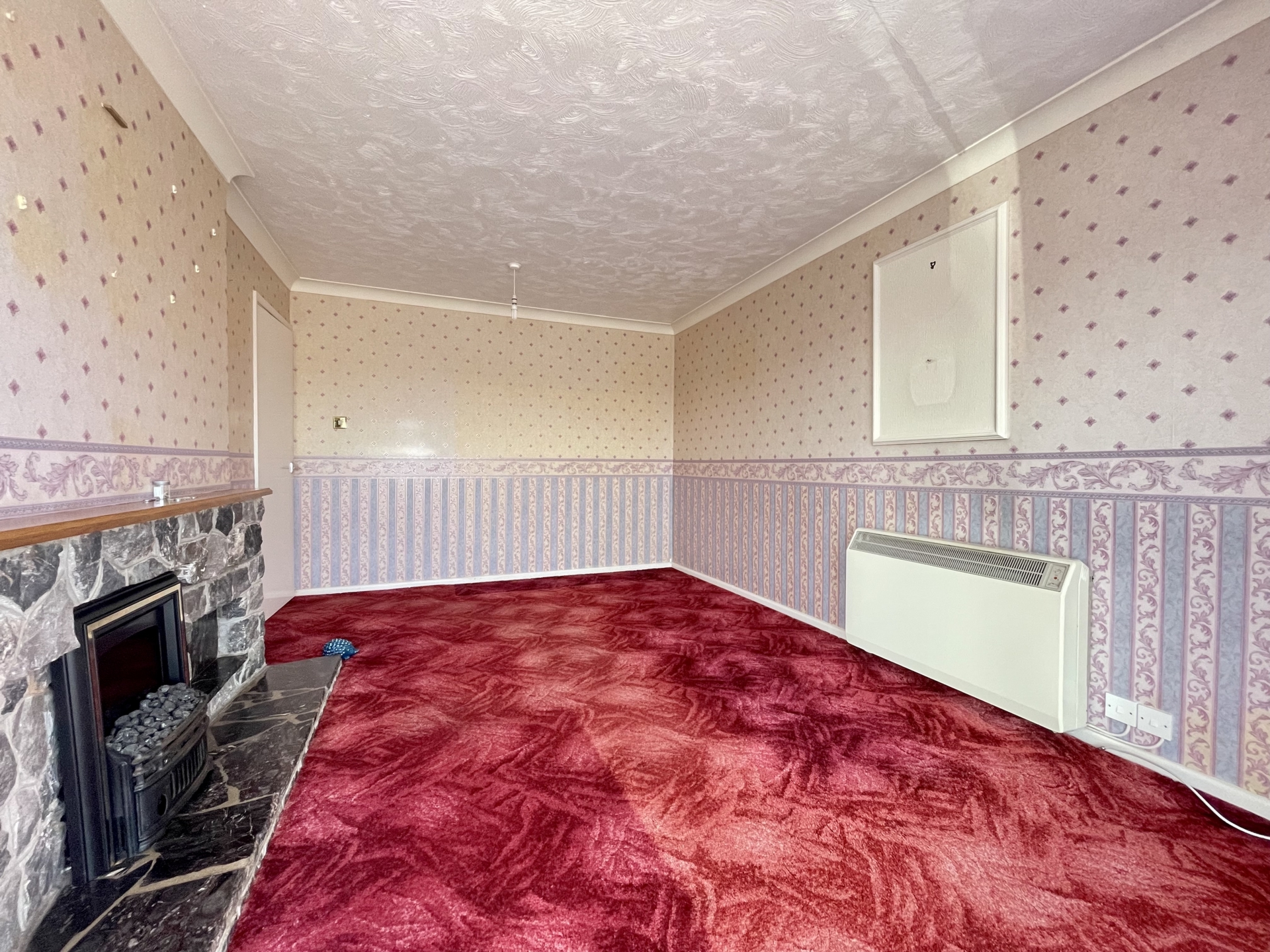 2-bedroom-bungalow-for-sale-in-silverton