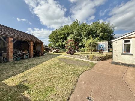 Photo 20