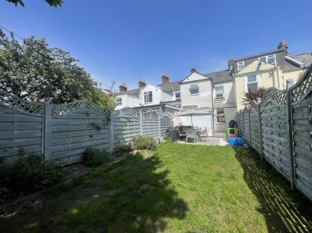 Photo 17