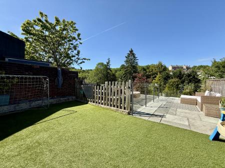 Photo 26