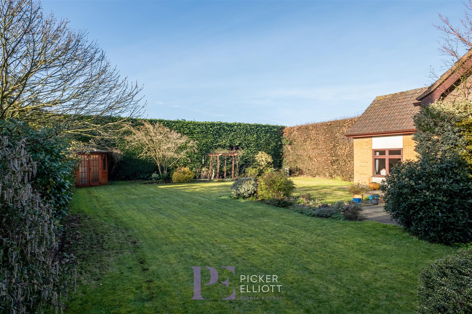 4 bedroom Detached House for sale in Burbage