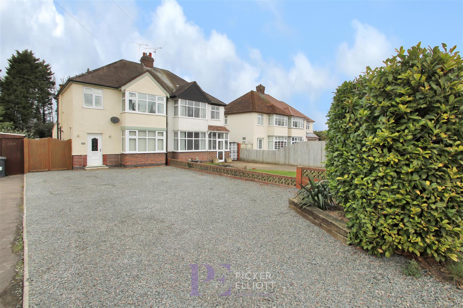 3 bedroom SemiDetached House for sale in Hinckley