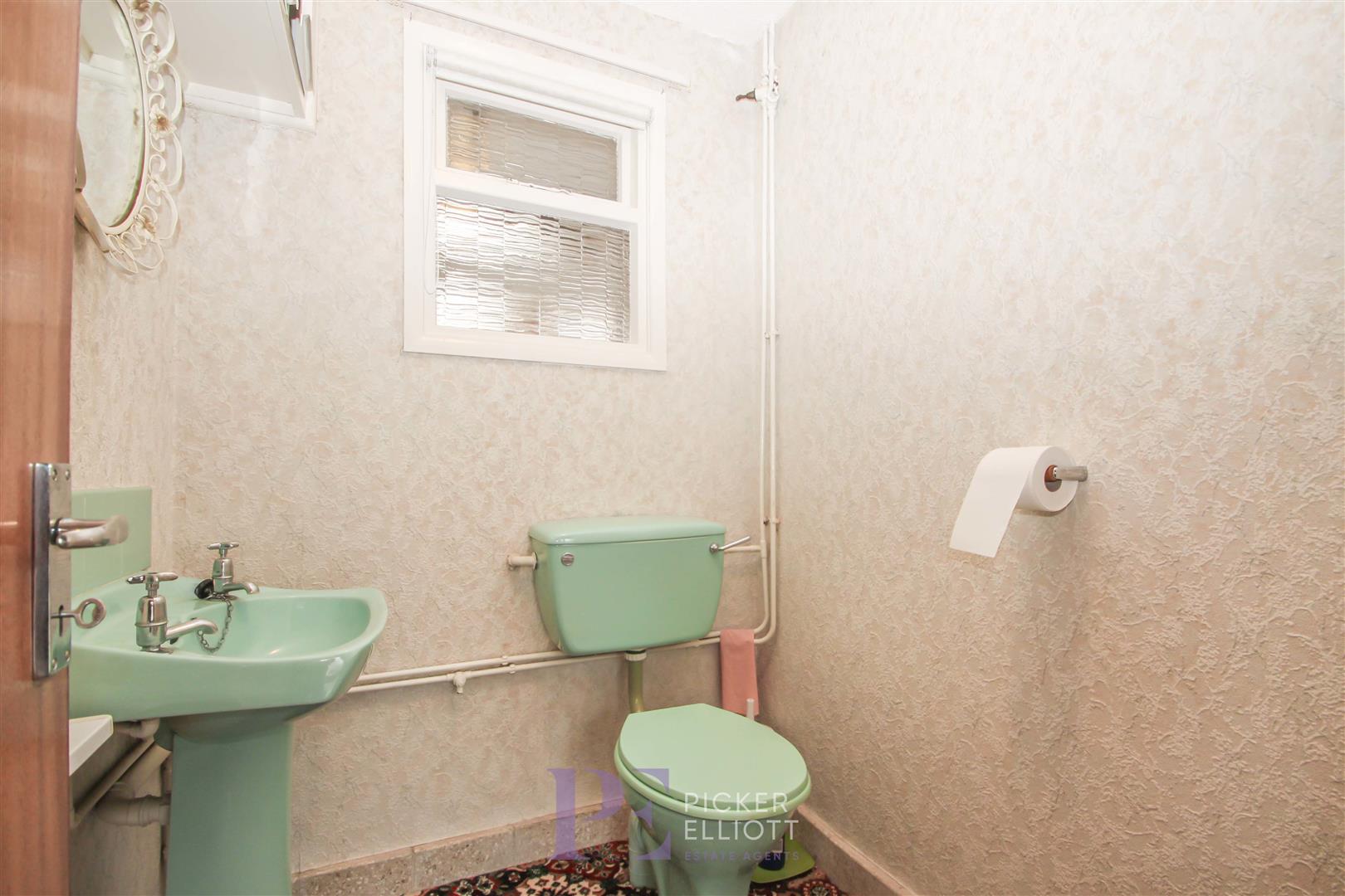 3 bedroom Bungalow for sale in Burbage