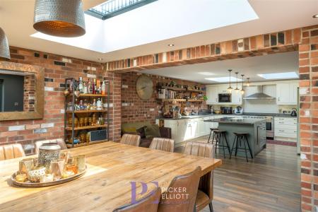 Impressive Living Kitchen/Dining Room