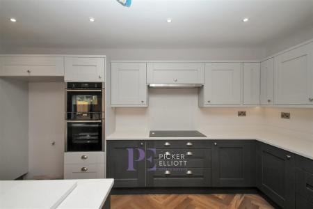 Open Plan Living Kitchen/Dining Room