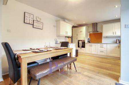 Family Dining Kitchen