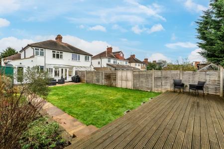 19-Cleeve-Road-29