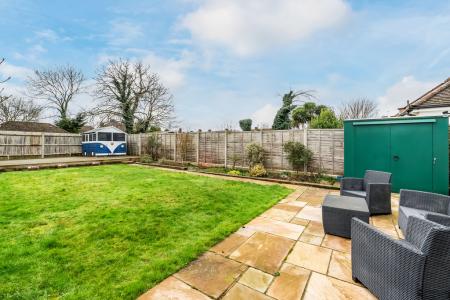 19-Cleeve-Road-28