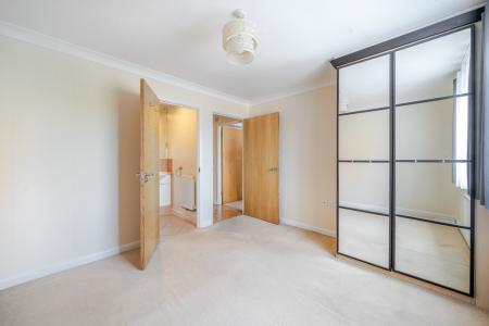 1310648-19-684ad3425