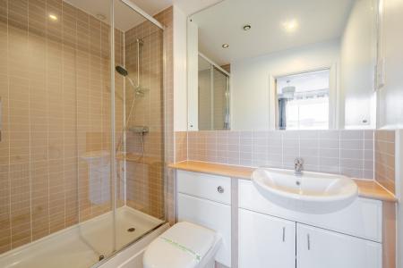 1310648-18-684ad3230