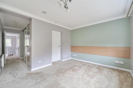 1356296-9-68caccf72c