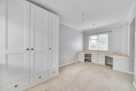 1356296-12-68cacdb25