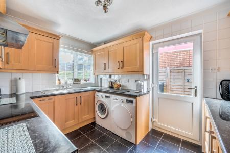 1356095-22-68d28a165