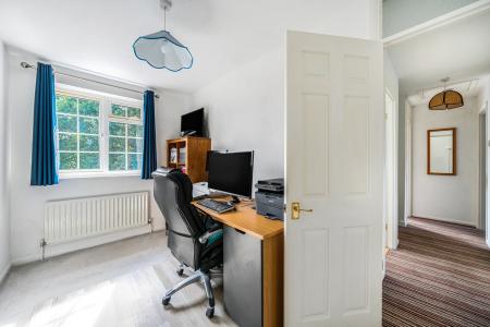 1356095-15-68d28a61e