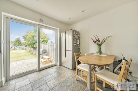 1dc30fdb-5cc8-43ae-a