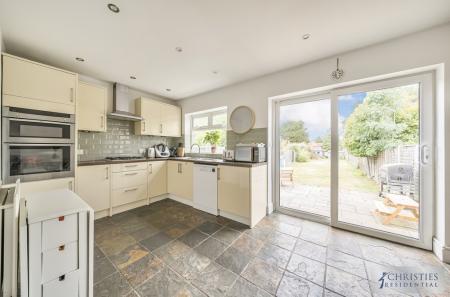 fa9c7c6f-e566-463d-b